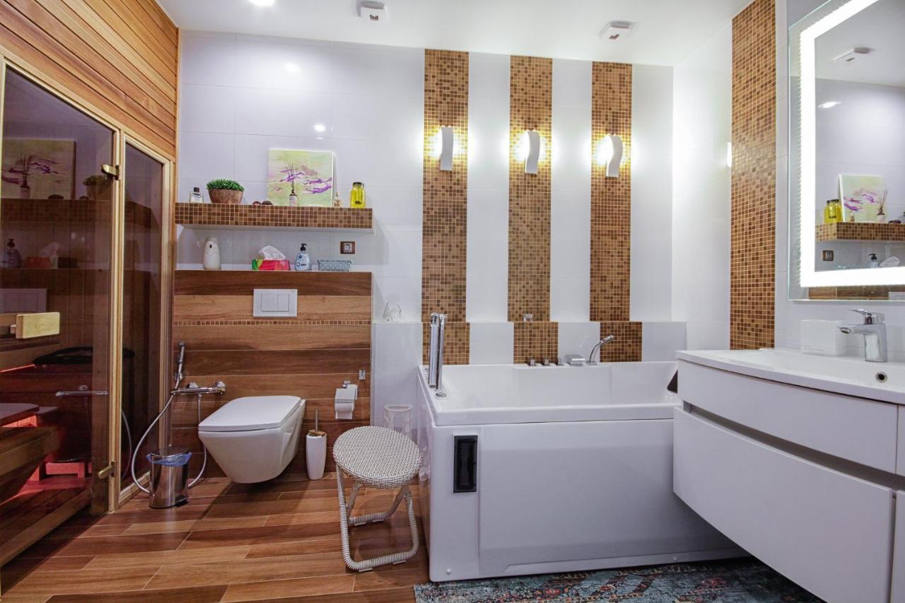 Panoramic Sea View 2br Luxury Sauna Jacuzzi Arcadia Odessa